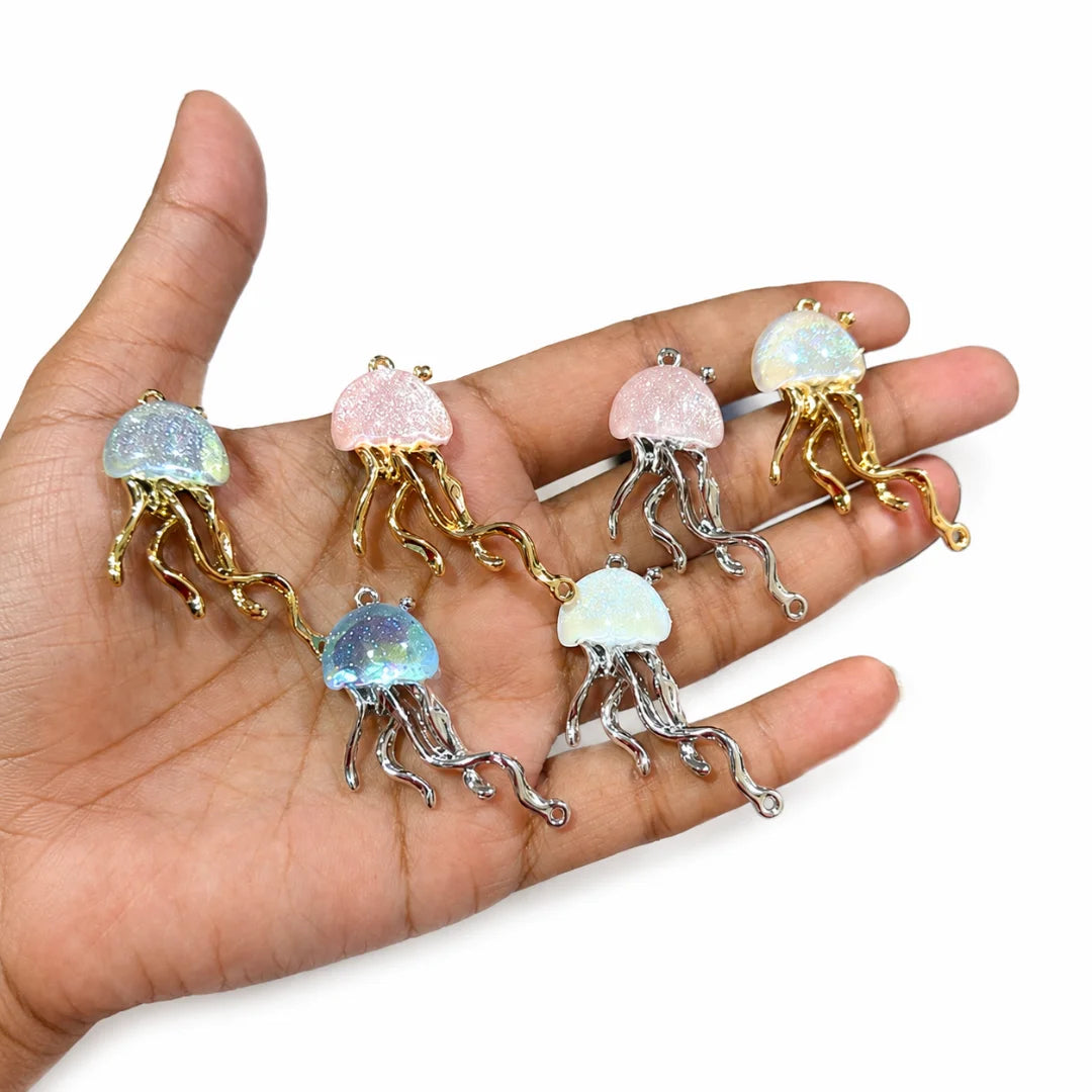 Zinc Alloy | 2.2x4.3 cm | Jellyfish Shaped Pendant