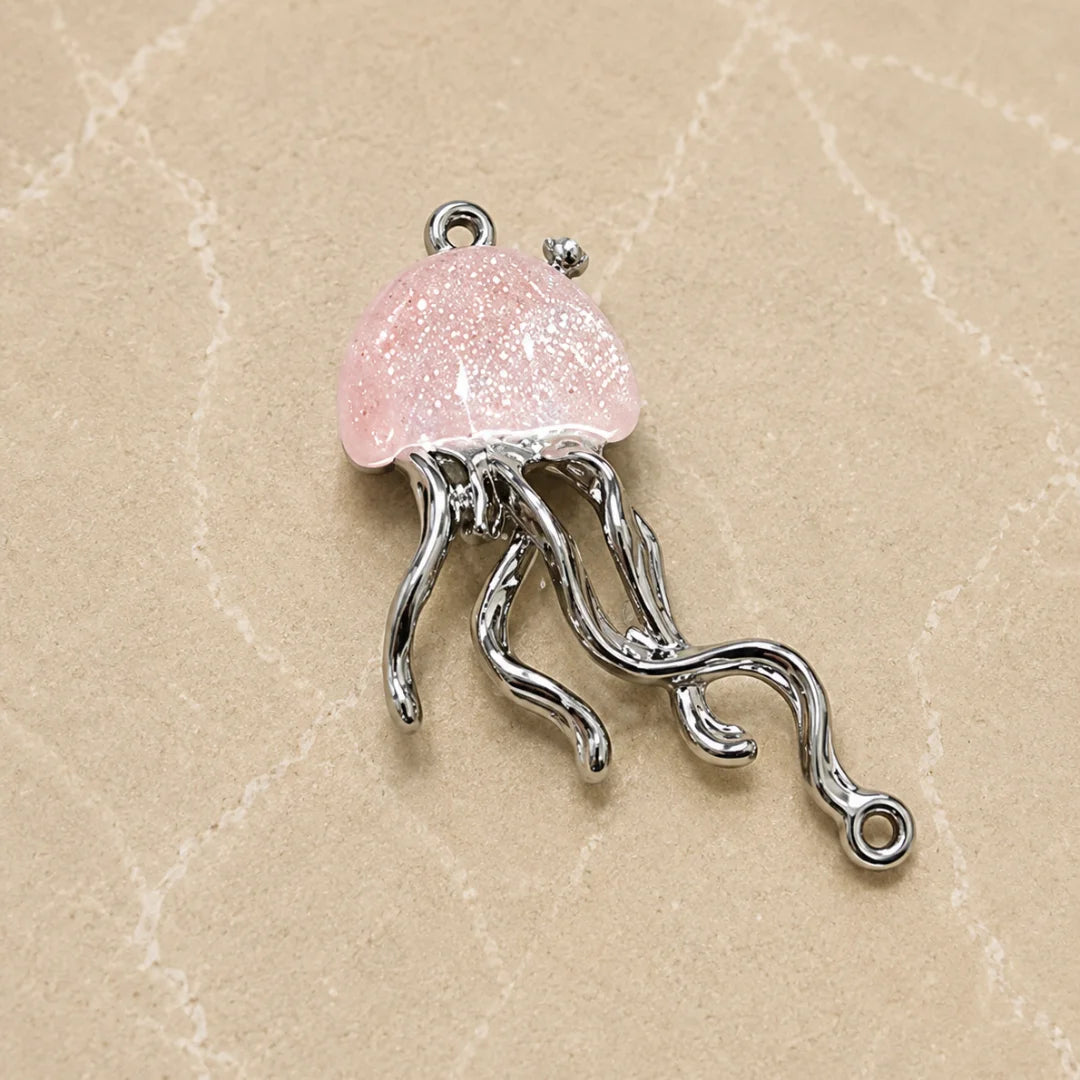 Zinc Alloy | 2.2x4.3 cm | Jellyfish Shaped Pendant