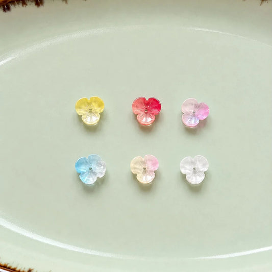 Gradient Three Petal Cherry Blossom Glass Beads