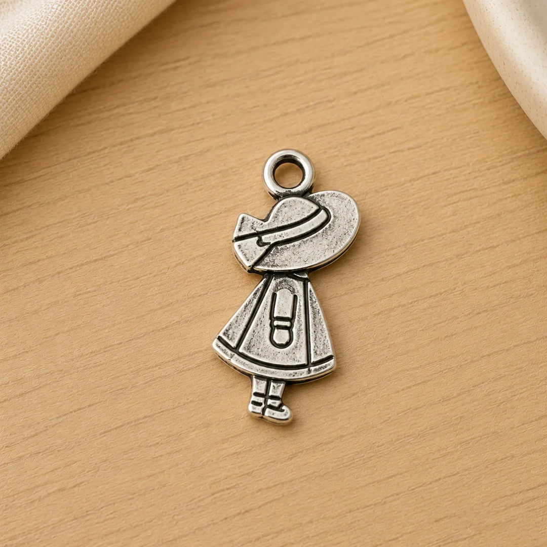 27x10 mm | Little Girl Charm