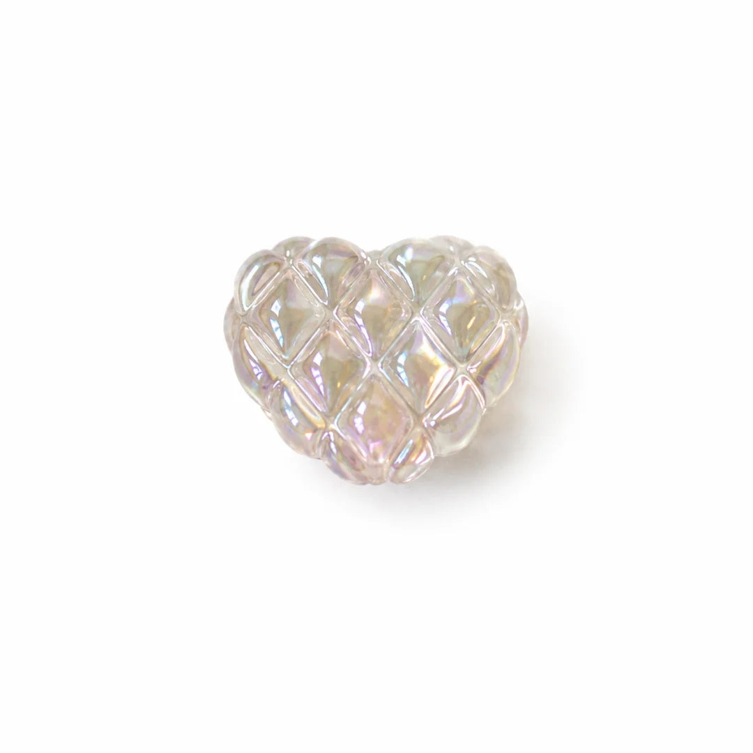 17x20 mm | Iridescent Quilted Heart Beads