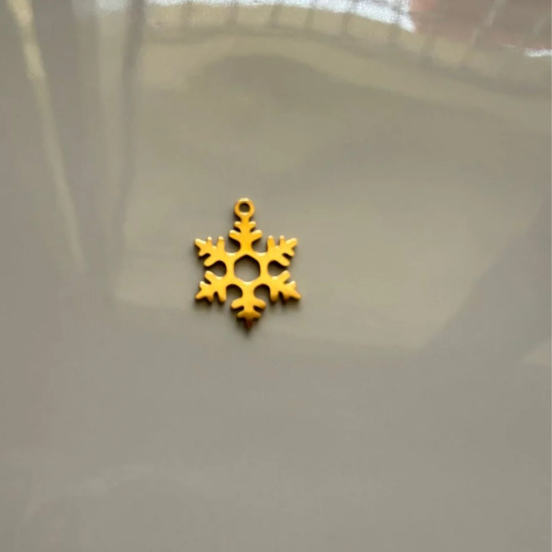 18K PVD Plated Stainless Steel | Snowflake Charm