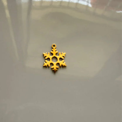 18K PVD Plated Stainless Steel | Snowflake Charm