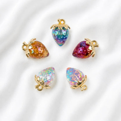 30x25 mm | Iridescent strawberry charms