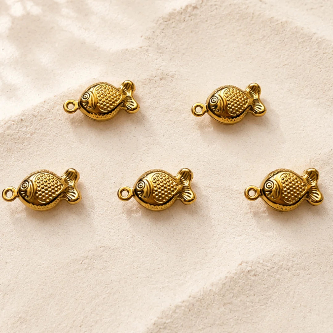 18K PVD Plated Stainless Steel | Shiny Fish Charm