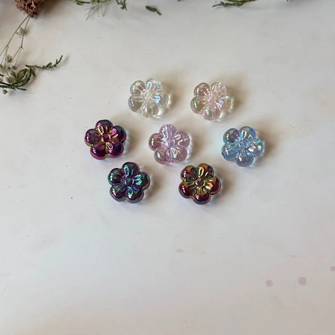 20 mm | Iridescent Bloom Flower Charms