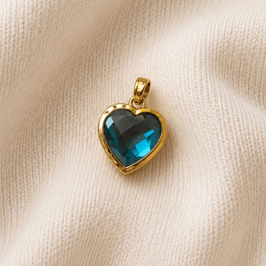 Stainless Steel | Gold Plated Heart Zircon Charms | 9x5 mm