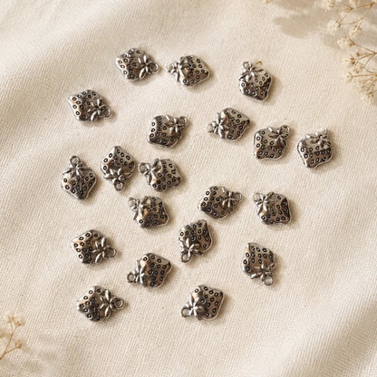 Alloy Strawberry Charm